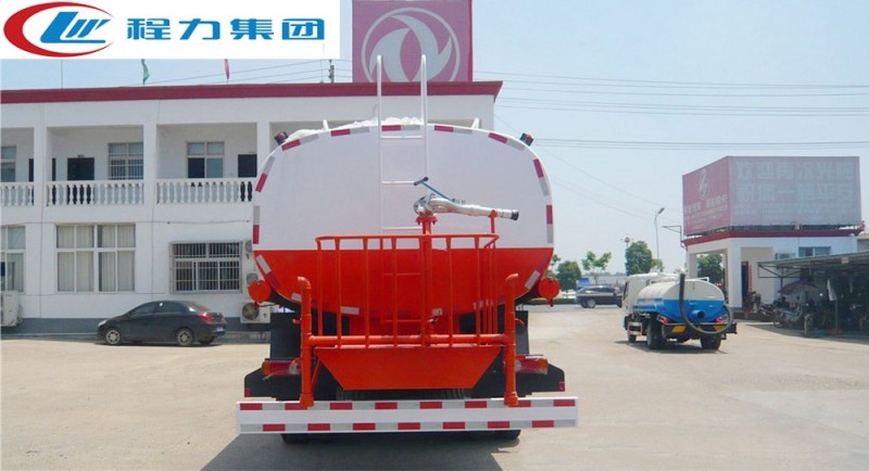 東風(fēng)153后八輪灑水車(chē)（18-22方）