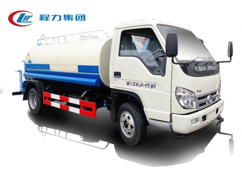 福田國三5噸小型灑水車(chē)(不上戶(hù))