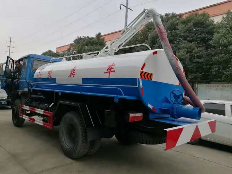 東風(fēng)145(10立方)吸糞車(chē)