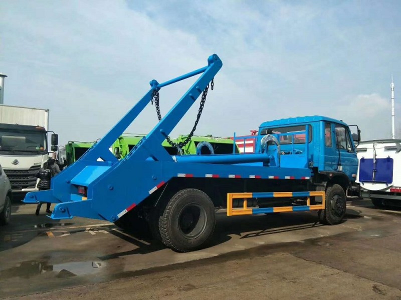 東風(fēng)145(8-110方)擺臂垃圾車(chē)