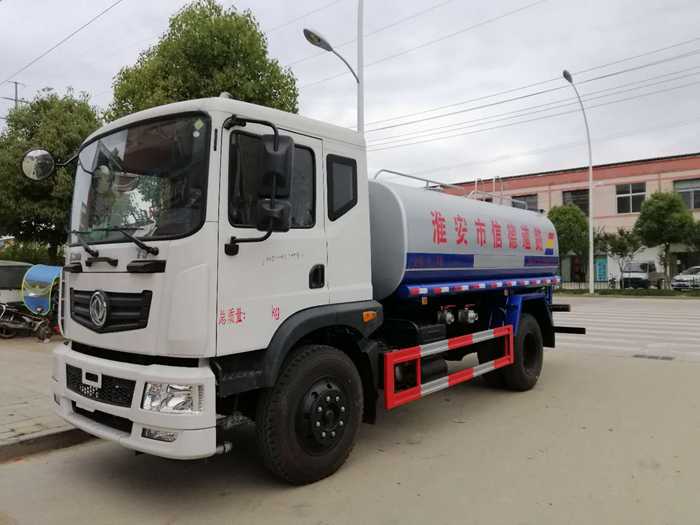 東風(fēng)T3灑水車(chē)（12方）