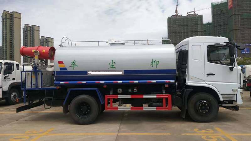 10噸抑塵車(chē)圖片