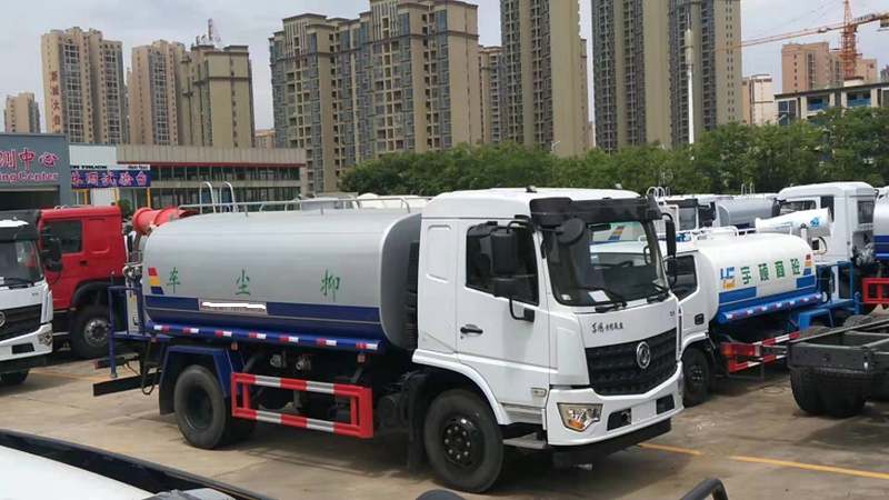 10噸抑塵車(chē)圖片