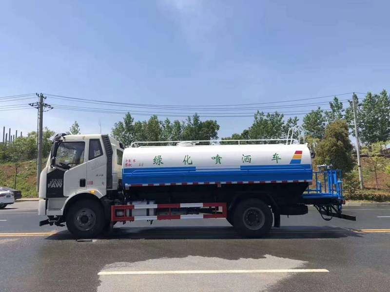 解放灑水車(chē)圖片