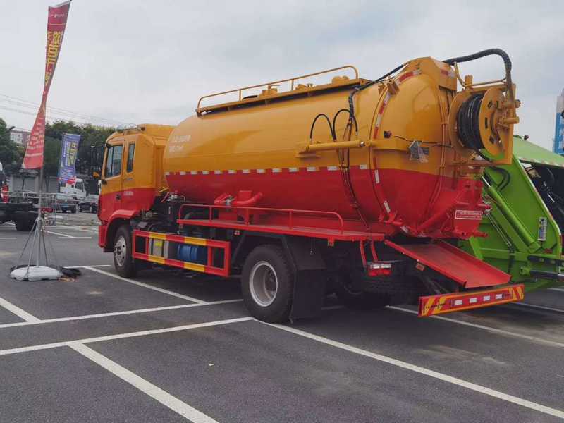 江淮清洗吸污車(chē)圖片