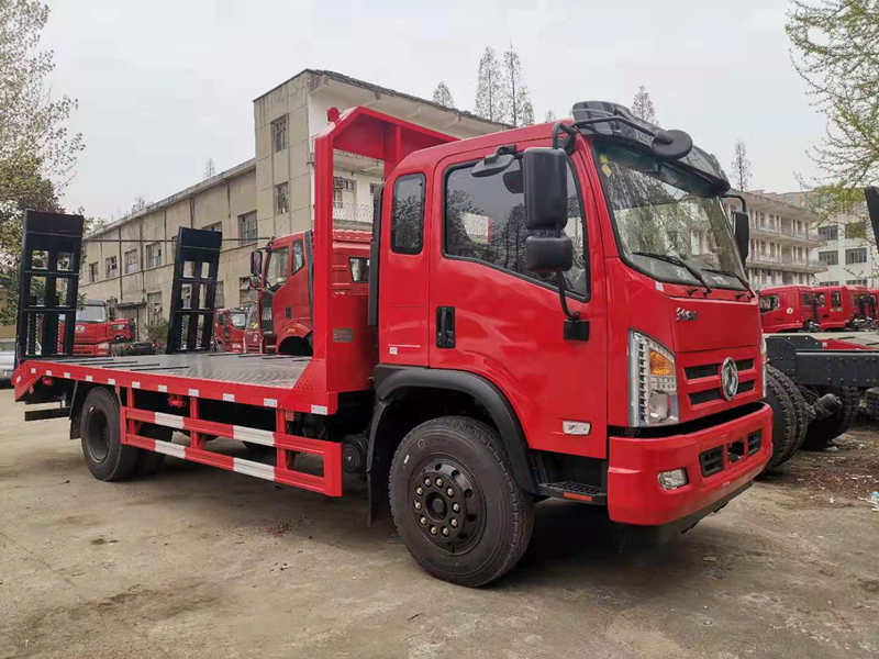 東風(fēng)華神D912平板運輸車(chē)