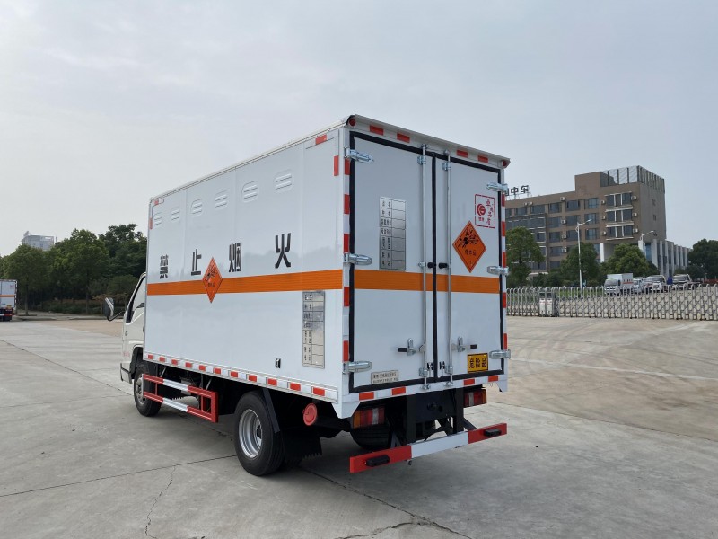 奧鈴爆破器材運輸車(chē)
