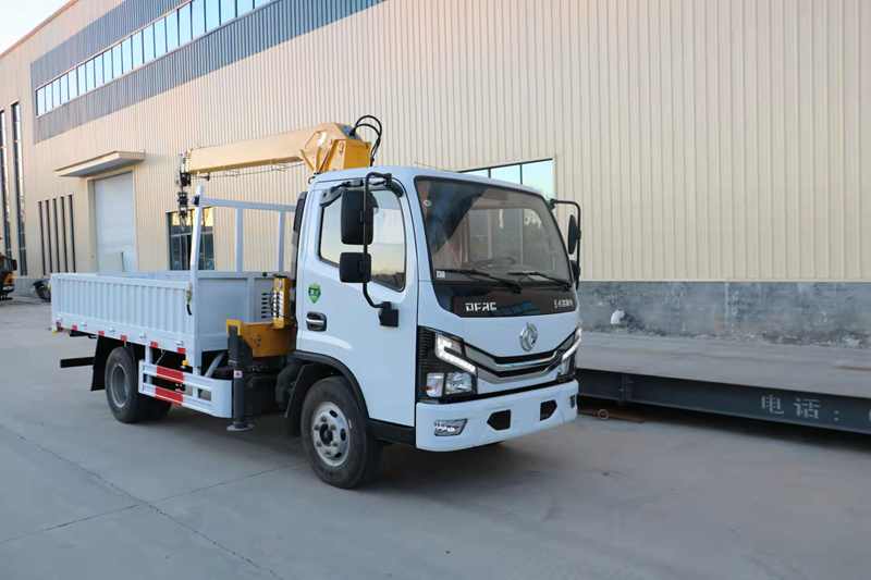 東風(fēng)D6隨車(chē)吊（藍牌）